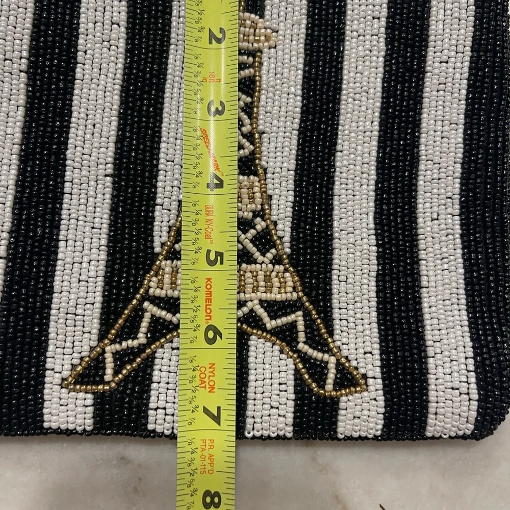 EIFFEL TOWER BEADED WRISTLET!! New - Picture 5 of 5